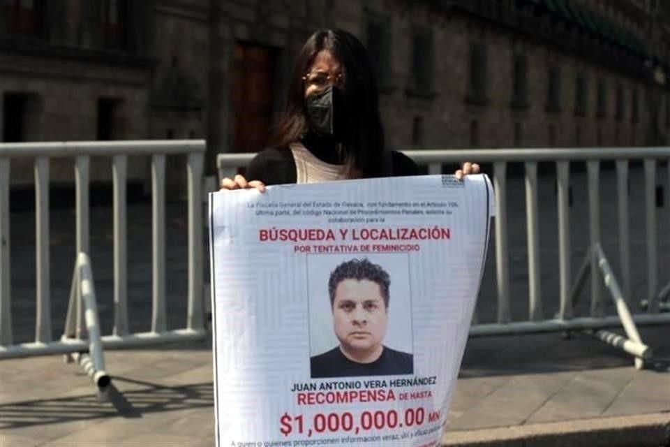 Elena Ríos reclama que un juez en Oaxaca le concedió prisión domiciliaria a Juan Vera, acusado de ser autor intelectual de su ataque con ácido en Oaxaca.