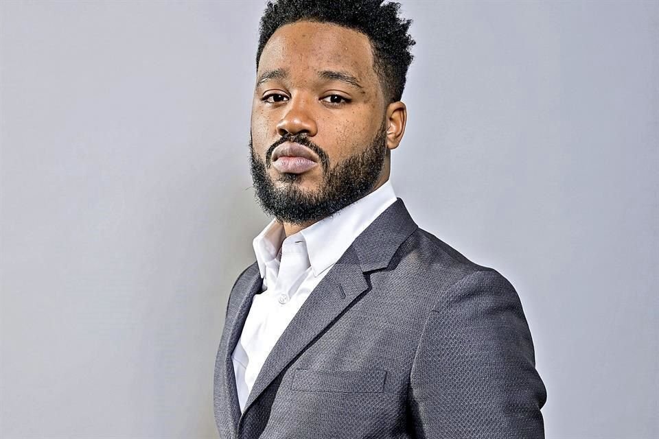 Tras haber dirigido a los mexicanos en 'Pantera Negra: Wakanda por Siempre', el cineasta Ryan Coogler, de 36 años, externó su deseo de verlos 'crecer y volar' en Hollywood y en todo el planeta.