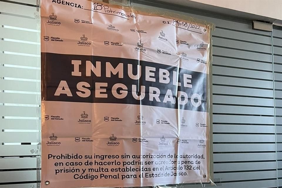 La Fiscalía del Estado aseguró ayer la sucursal en Guadalajara de la empresa de fondos de inversión Axe Capital.