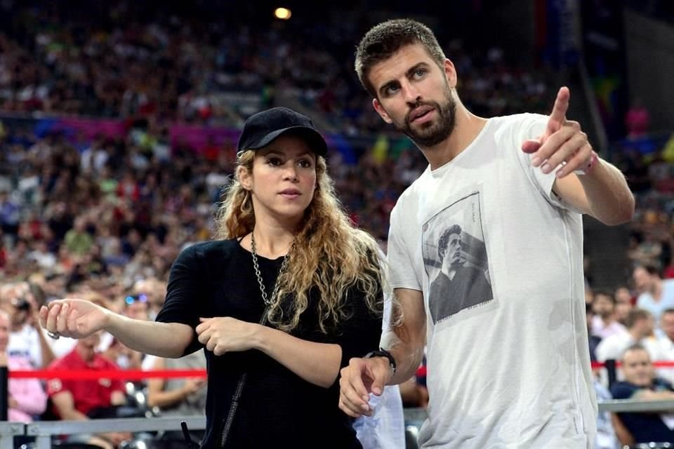 Gerard Piqué dio un revés a Shakira al mostrar, en redes sociales, la primera fotografía junto a Clara Chía, su nueva pareja.