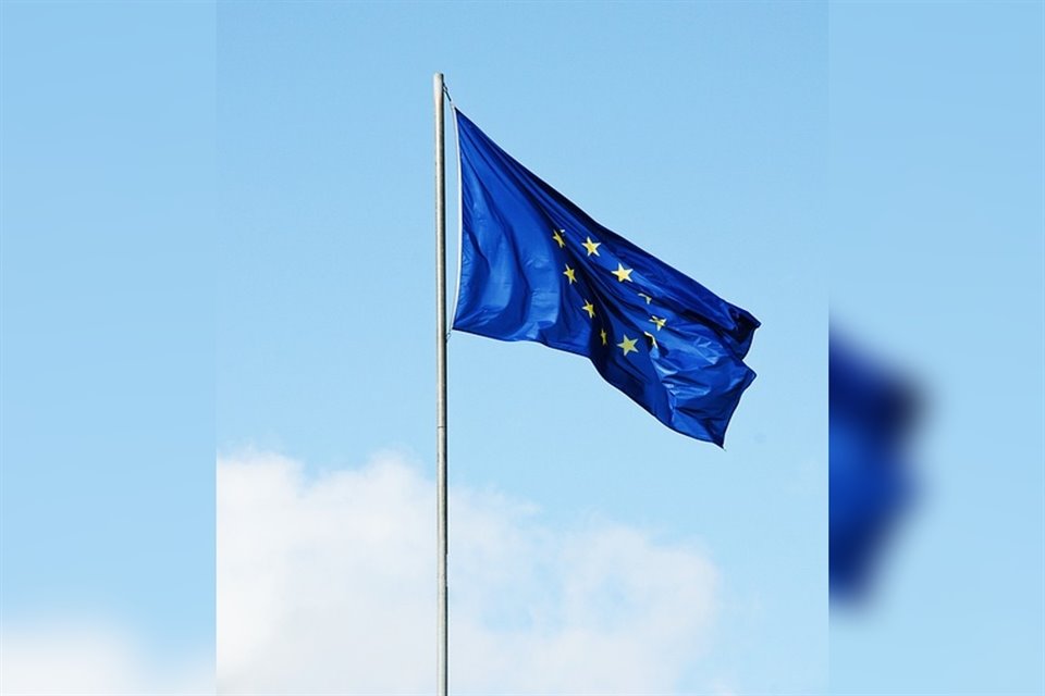 A partir de Noviembre, los mexicanos que deseen viajar por la Unión Europea deberán tramitar una autorización de viajes que cuesta 7 euros.