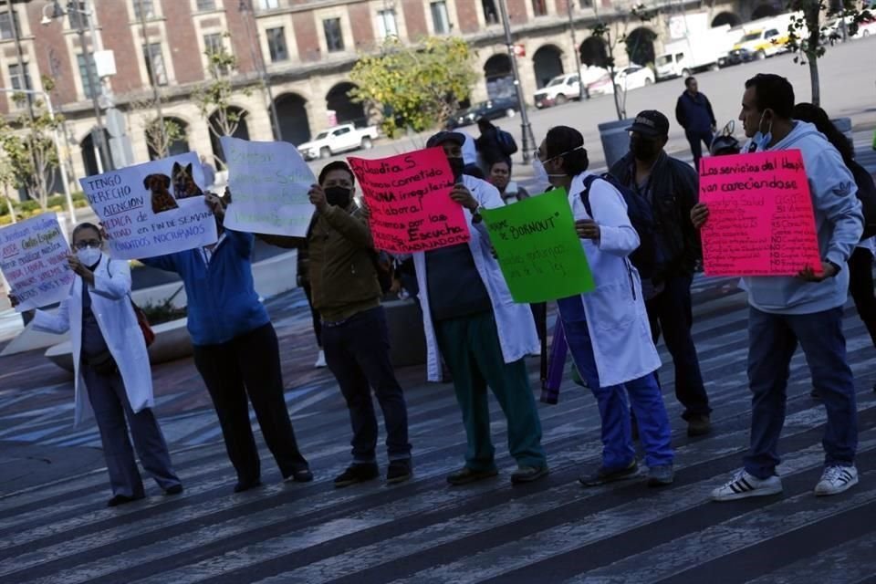 Actualmente, no se realizan cirugías por falta de insumos, incluso, veterinarios deben llevar sus herramientas para atender a los animales.