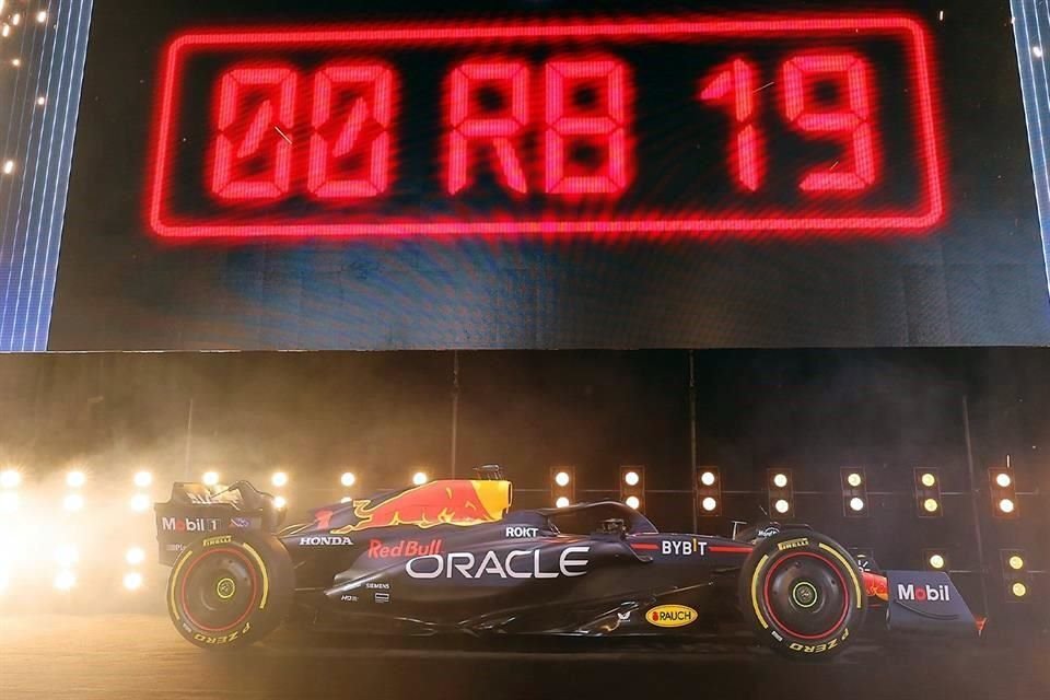 Red Bull presentó su nuevo auto.