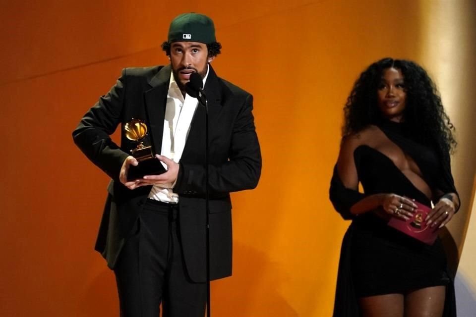 Bad Bunny, obtuvo el premio a Mejor Álbum a Música Urbana.