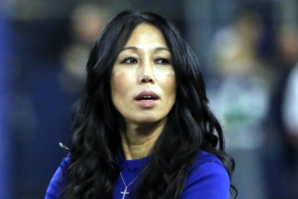 Kim Pegula se está recuperando.