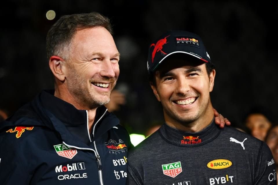 Christian Horner y Sergio Pérez alistan la pretemporada de Red Bull en el circuito internacional de Sakhir.