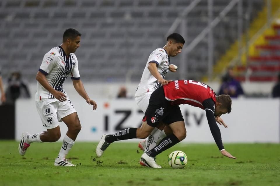 El Atlas es décimo lugar de la tabla general con 7 puntos, mientras que los Rayados escalaron a la cima con 15 unidades. 