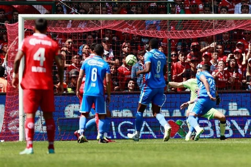 Los toluqueños festejaron su aniversario 106 con un gran triunfo ante Cruz Azul.