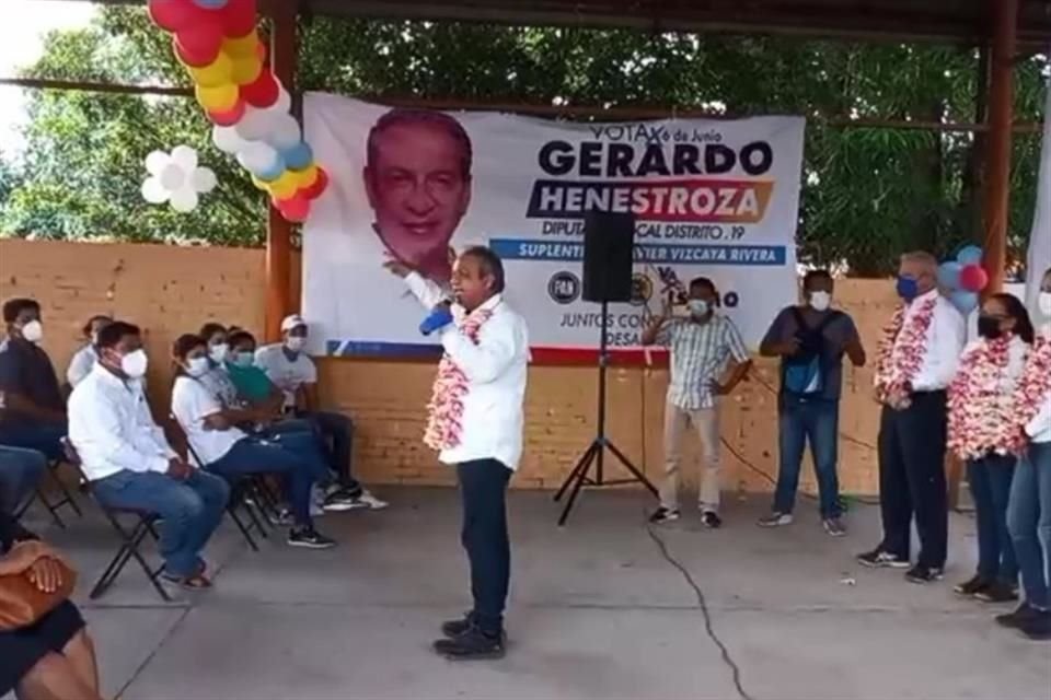 Gerardo García Henestroza, candidato del PRI-PAN-PRD a diputado local en Oaxaca.