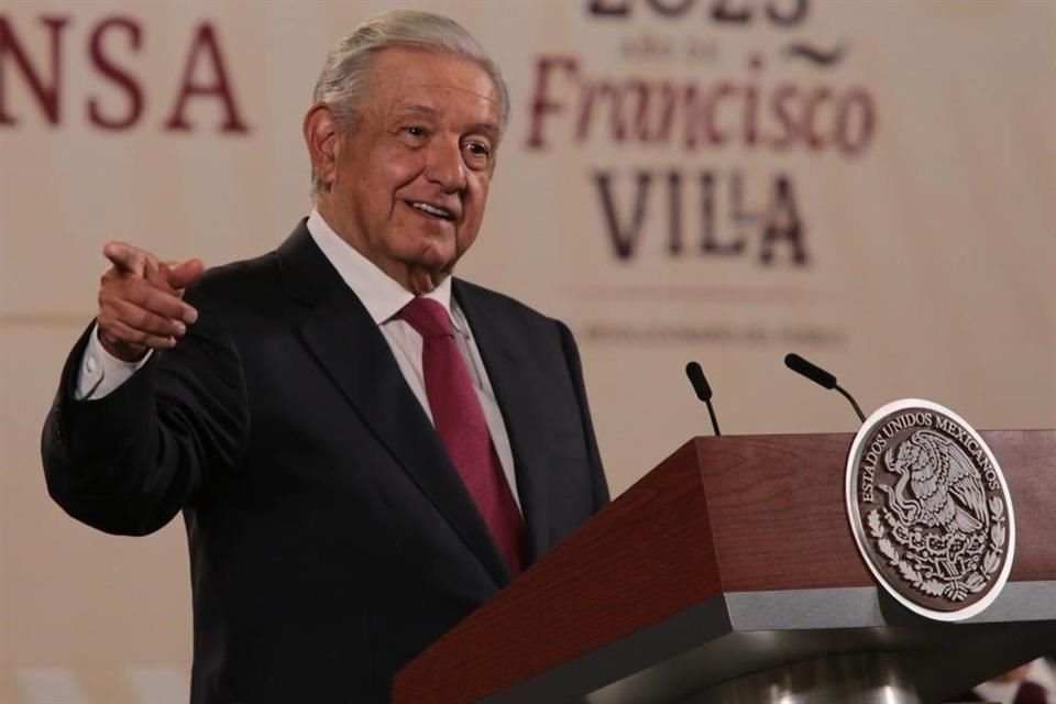 López Obrador en conferencia de prensa.