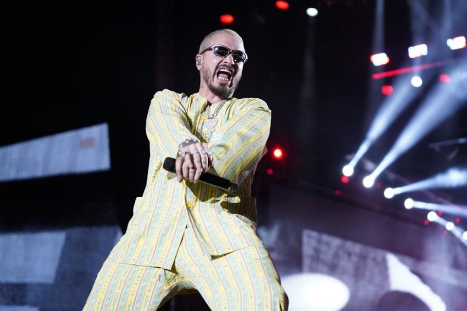 J Balvin se convirtió en el primer latino en dar un concierto por realidad virtual