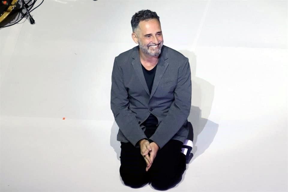 El cantante uruguayo se presentó con gran éxito anoche en el Showcenter.