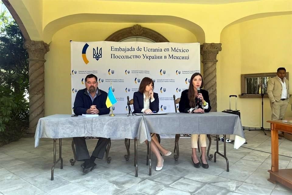 La Embajadora de Ucrania en México instó a la comunidad internacional a posicionarse a favor de Kiev.
