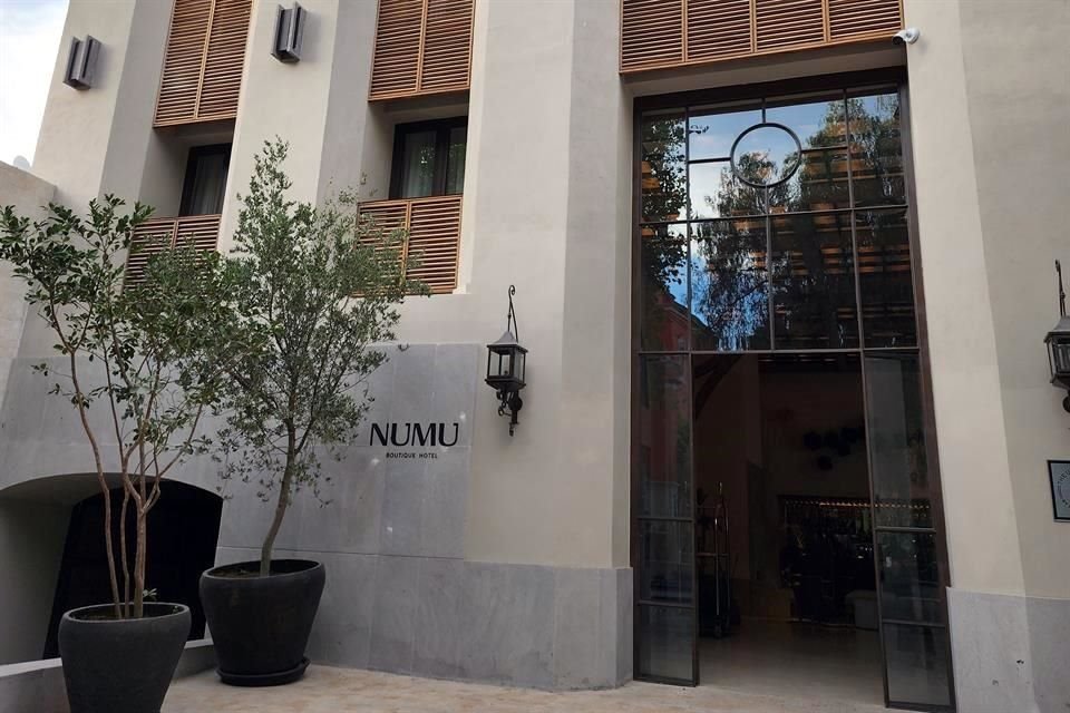 NUMU,  un hotel boutique que abre sus puertas en San Miguel de Allende combina el pasisaje colonial con la arquitectura contemporánea.