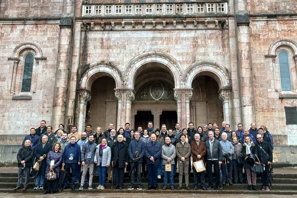 Grupo Pachuca convocó a la familia del futbol en Oviedo.