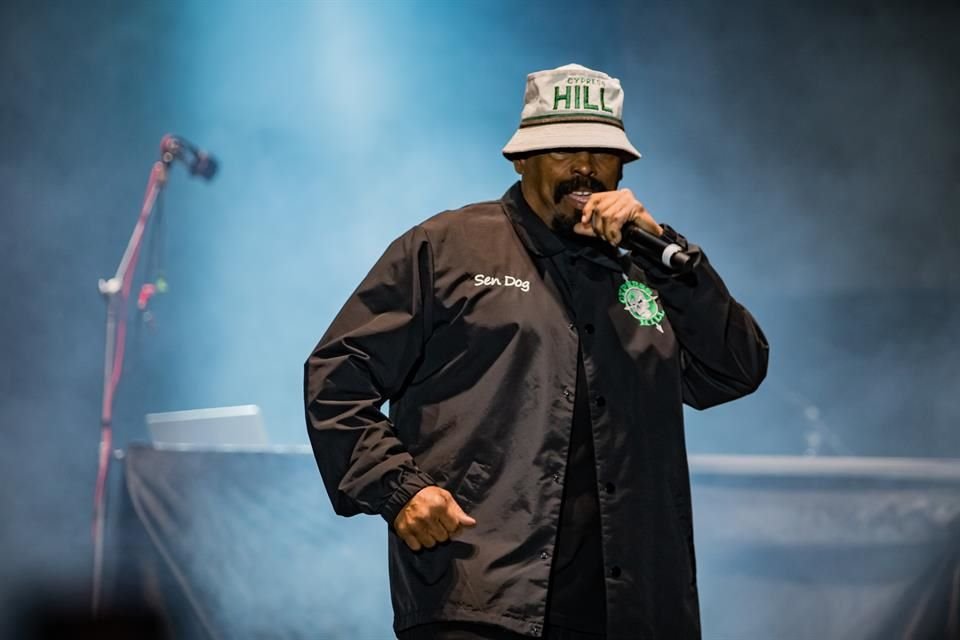 El grupo californiano Cypress Hill se presentó ante sus fans mexicanos para brindarles una fiesta de hip hop en el Velódromo Olímpico.