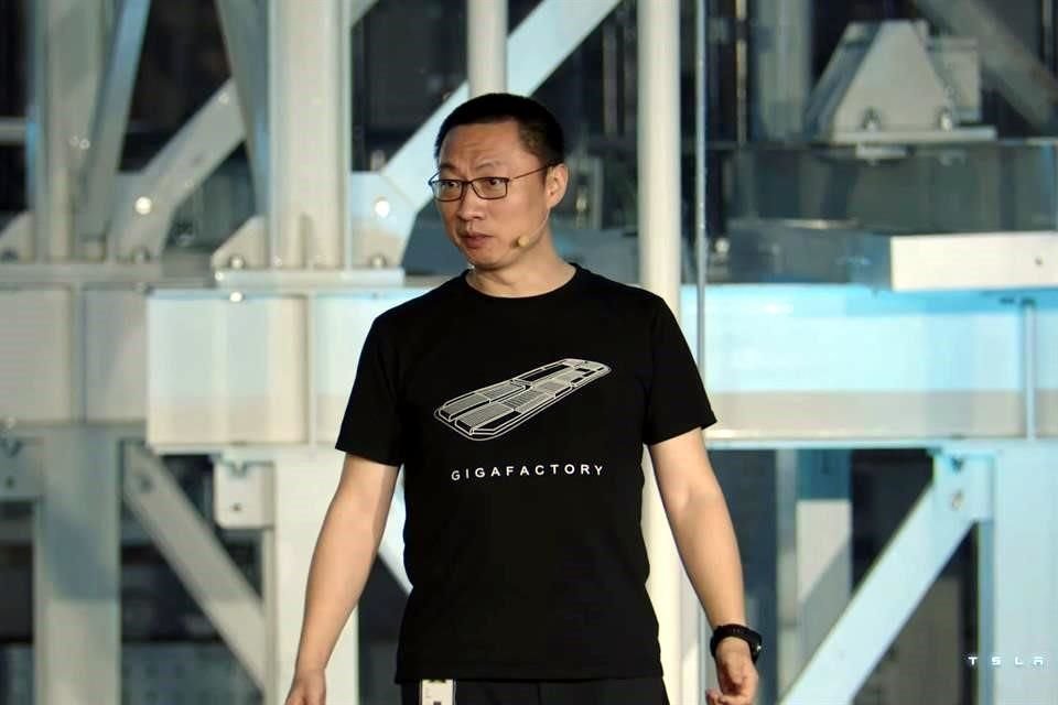 Tom Zhu, ex CEO de Tesla en China y ahora el segundo abordo después de Musk.