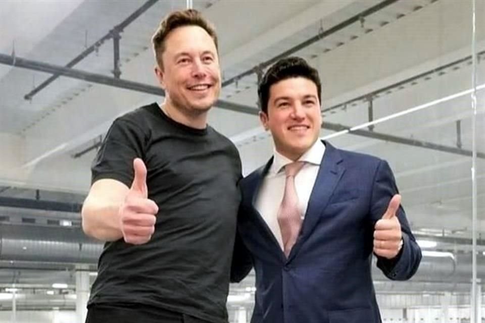 El Gobernador Samuel García agradeció a Elon Musk por instalar en NL la Gigaplanta de Tesla, donde construirán auto de última generación.