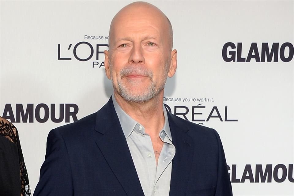 El actor Bruce Willis fue visto públicamente por primera vez después de ser diagnosticado con demencia frontotemporal.