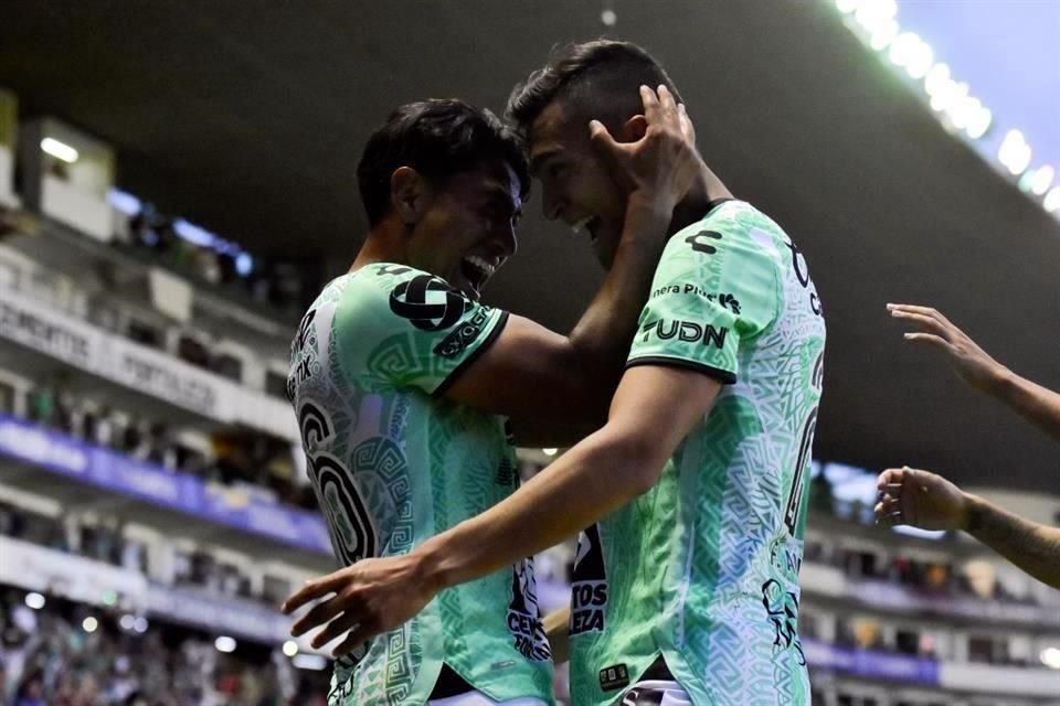 El León suma victoria en el torneo.