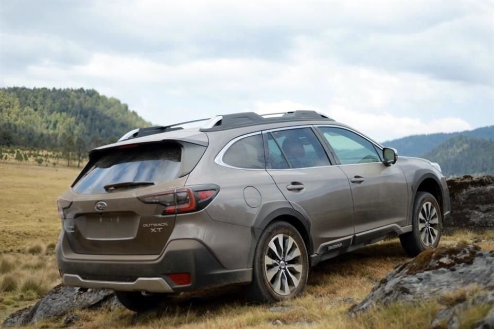 Subaru Outback ofrece el sistema de seguridad EyeSight 4.0.