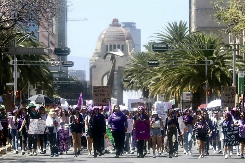 La movilización de ayer fue la suma de distintas voces que padecen violencia género, durante casi 9 horas, 90 mil mujeres pidieron justicia.