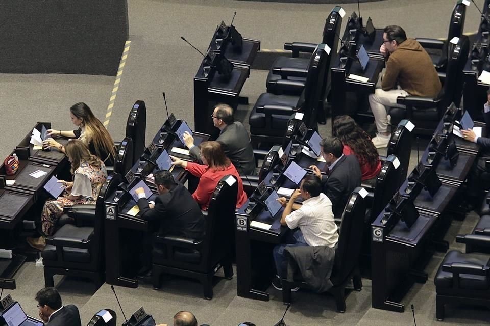 Un aspecto del examen para aspirantes a consejeros del INE realizado en la Cámara de Diputados.