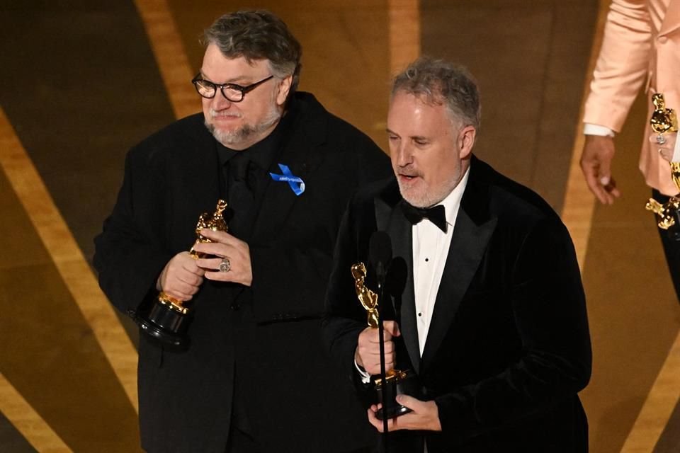 Guillermo del Toro triunfa en los Óscar con 'Pinocho'