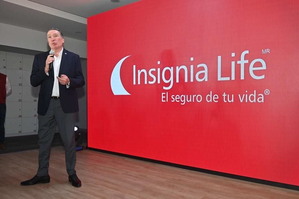 Inaugura Insignia Life oficinas en Santa Fe