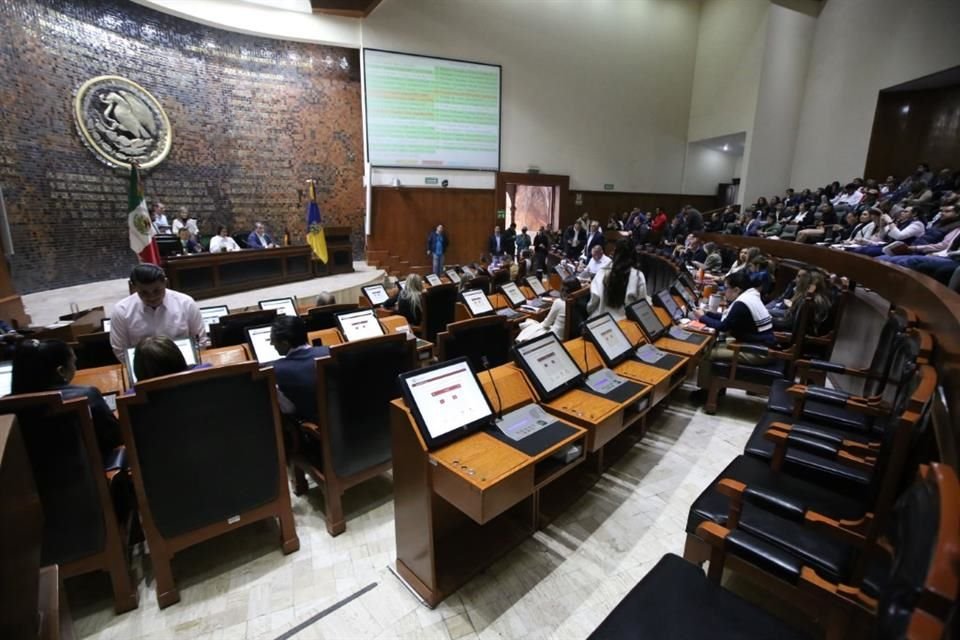 El Pleno del Legislativo avaló la iniciativa del diputado local del PAN, Julio César Hurtado.