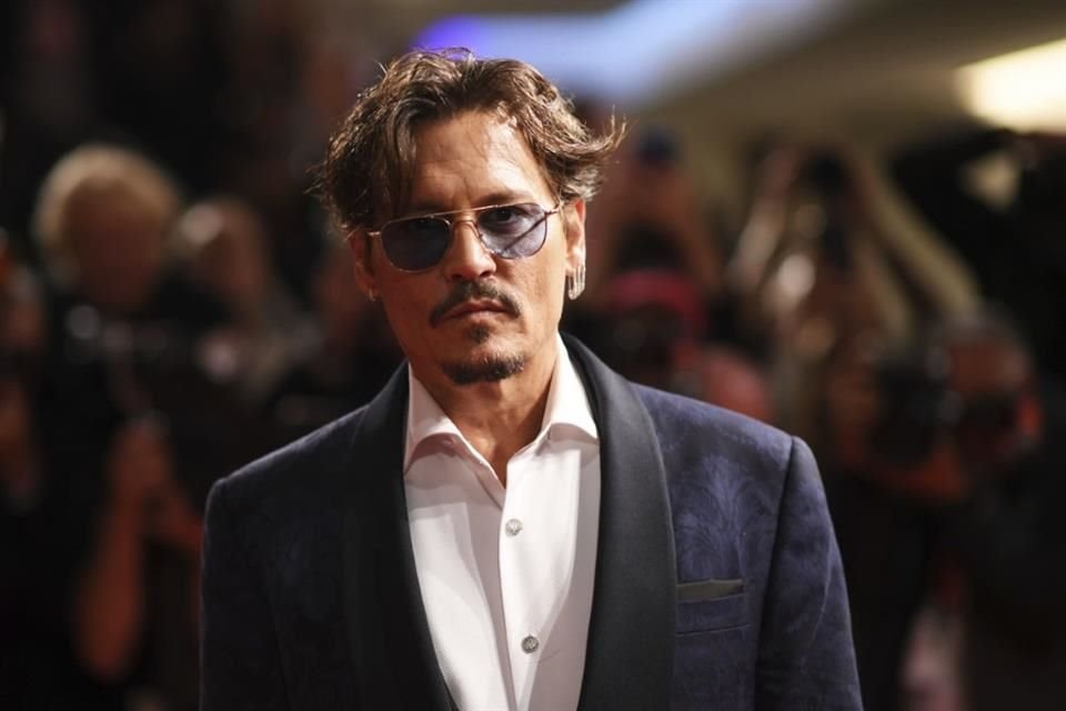 Johnny Depp está más cerca de volver como Jack Sparrow, el productor de 'Piratas del Caribe' afirma que le encantaría tenerlo de regreso.
