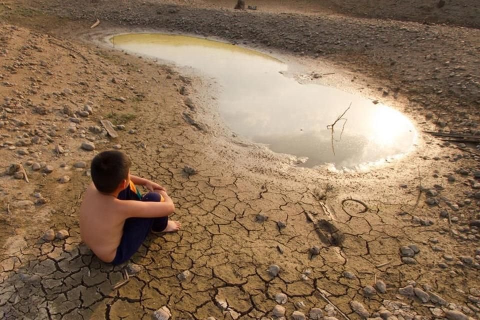 El 84 por ciento de personas encuestadas en México considera que la escasez de agua dulce es muy grave.