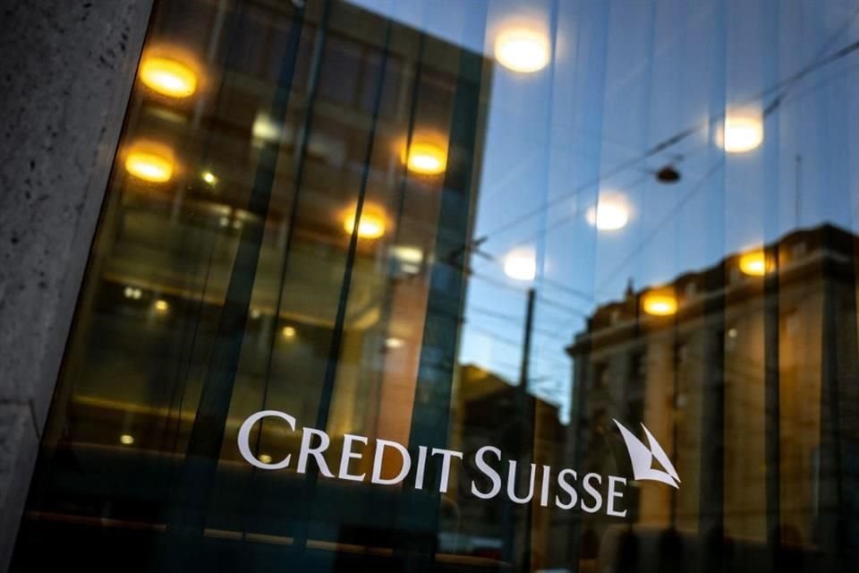 Durante la jornada de este miércoles, la acción de Credit Suisse llegó a caer más del 30 por ciento.