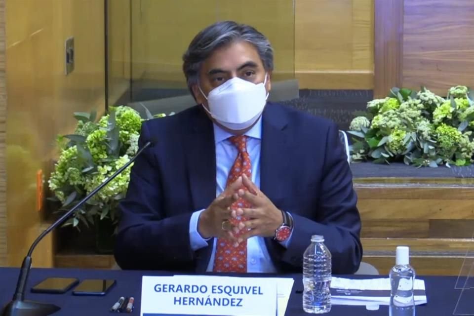 Gerardo Esquivel es subgobernador del banco central desde 2019 y cuenta con una maestría en Economía en Harvard.