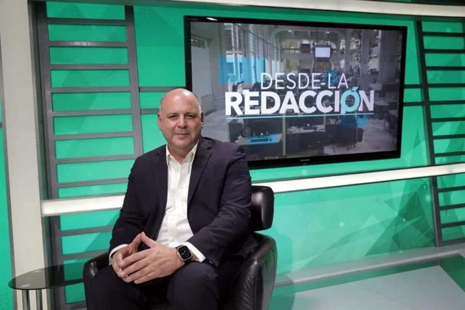 Gustavo de Hoyos, aspirante presidencial de Oposición, dice que aspira a ser punta de lanza para que haya aspirantes ciudadanos a diversos cargos en 2024.
