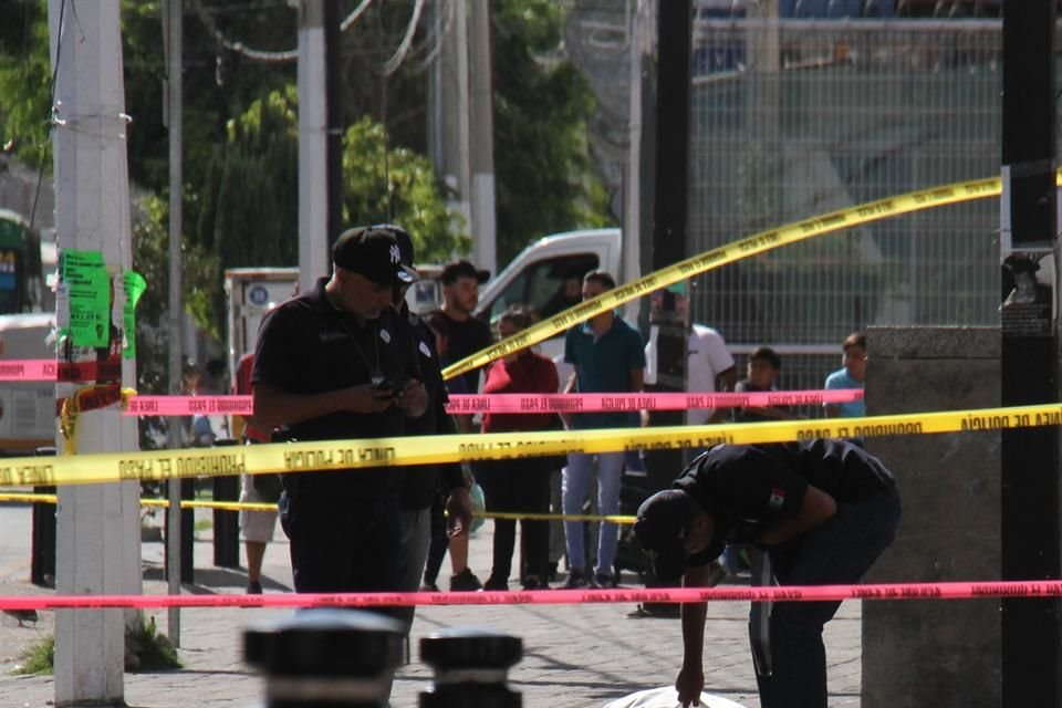 Testigos dijeron a la Comisaría que en el templo tenía lugar un velorio, a este llegaron varias personas para agredir a los asistentes.