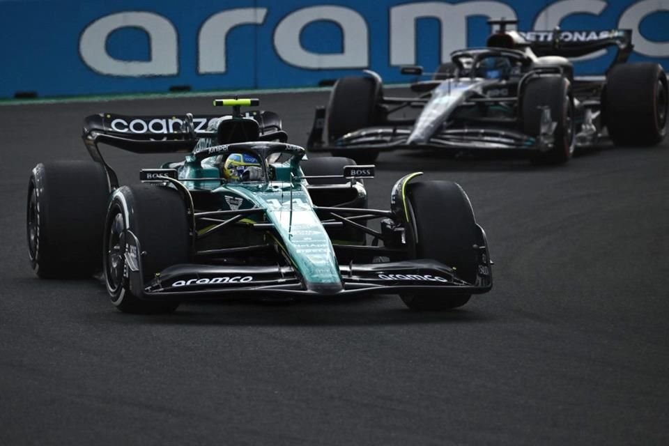 Fernando Alonso durante la práctica en Arabia Saudita.