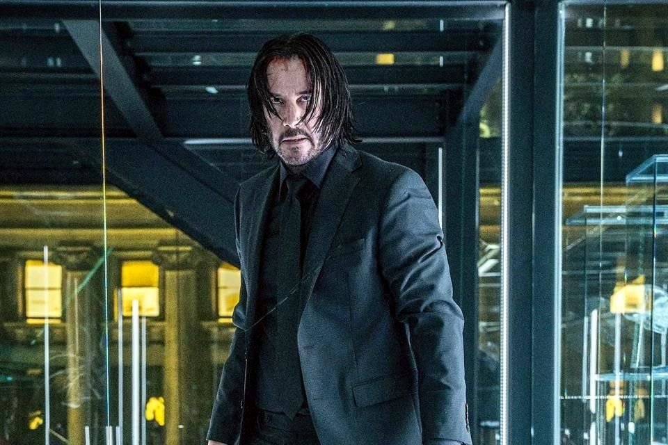 Keanu Reeves vuelve a interpretar al legendario asesino a sueldo, en esta cuarta entrega de la saga.