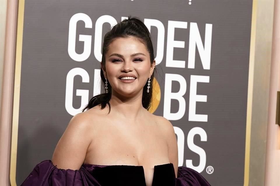 Selena Gomez salió a la defensa de Hailey Bieber tras ataques de odio de fans en redes sociales.