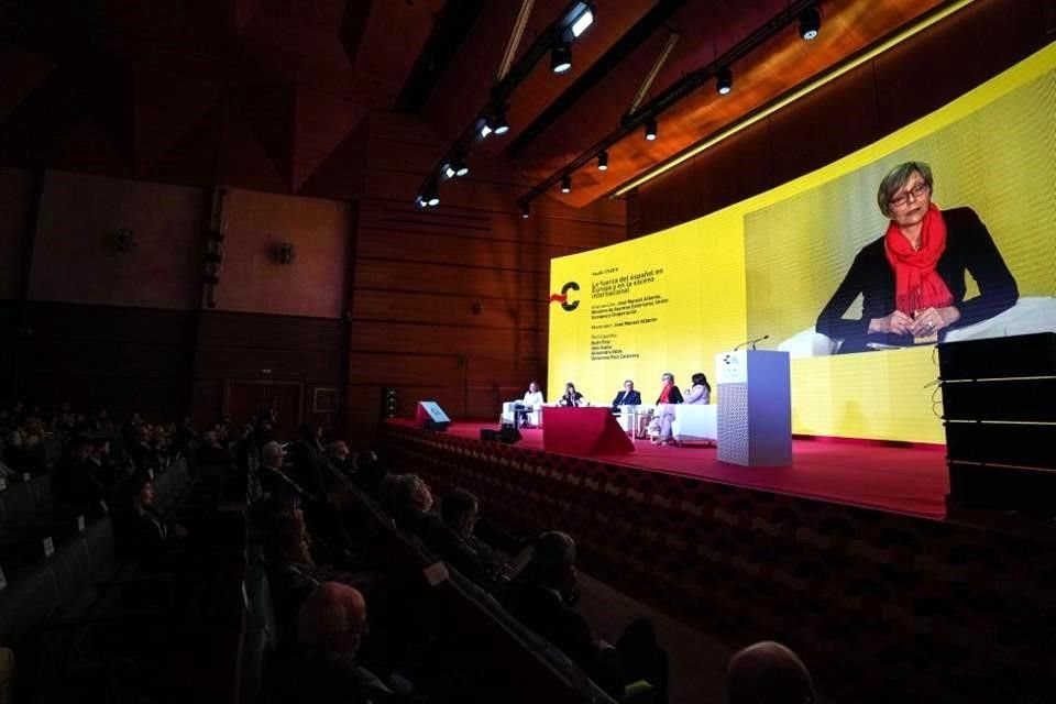 En las primeras actividades del IX CILE se destacó la fuerza global del español.