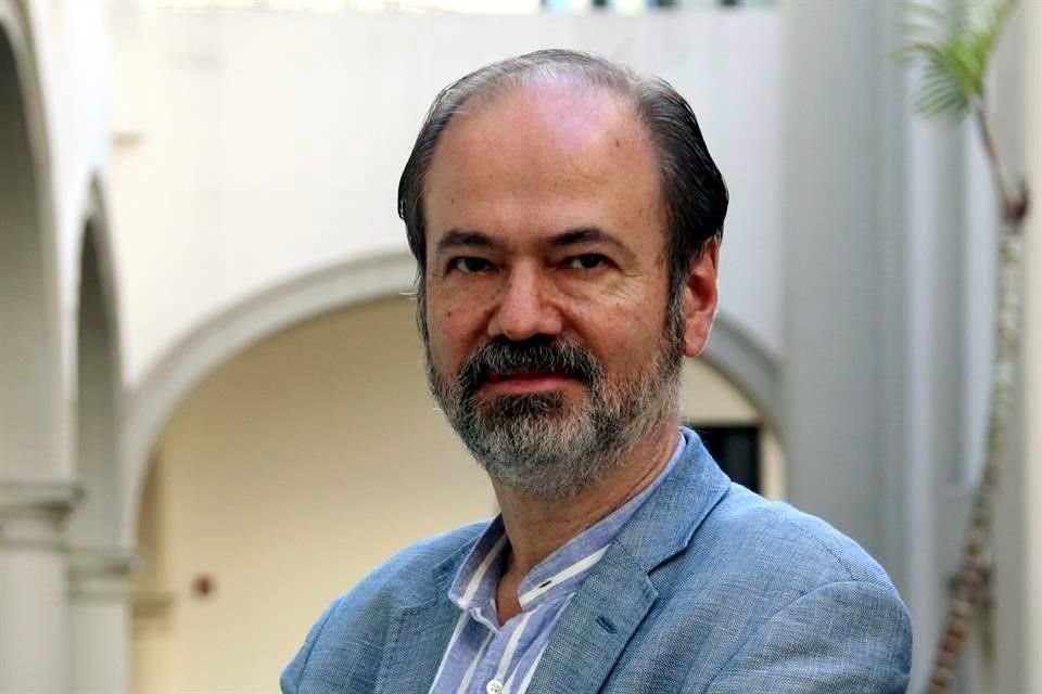 Juan Villoro participa en la sesión plenaria 'El español, lengua común. Mestizaje e interculturalidad en la comunidad hispanohablante', en el marco del Congreso Internacional de la Lengua Española.