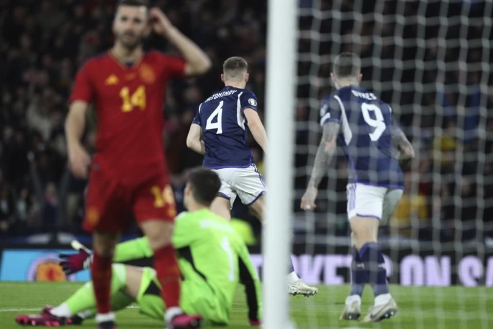 Duro golpe para La Roja.