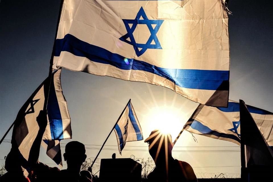 Militares israeliés durante una protesta contra la reforma judicial de Benjamin Netanyahu.