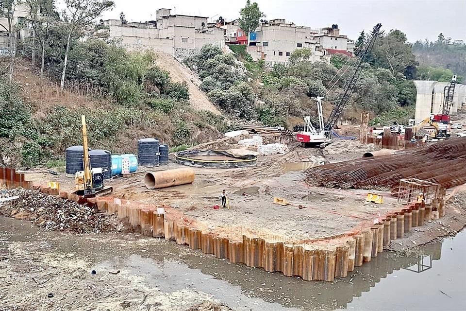 La Presa Tacubaya, en la Alcaldía Álvaro Obregón, presentó filtraciones y escurrimientos el martes, 52 casas fueron afectadas.