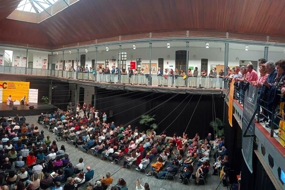 Tras cuatro jornadas, este jueves cerró en Cádiz el 9 Congreso Internacional de la Lengua Española. En la imagen, una de las sesiones de clausura.