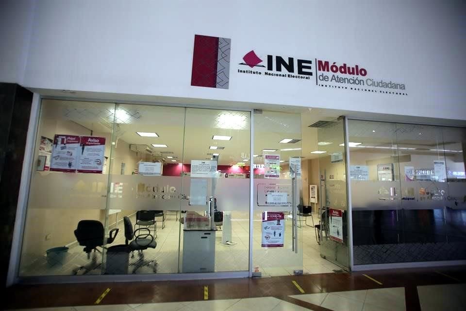 Advierten que estos documentos vulneran los mecanismos de seguridad del INE.