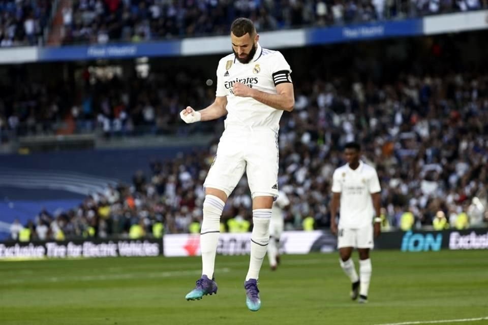 Karim Benzema salió inspirado y terminó con un triplete.