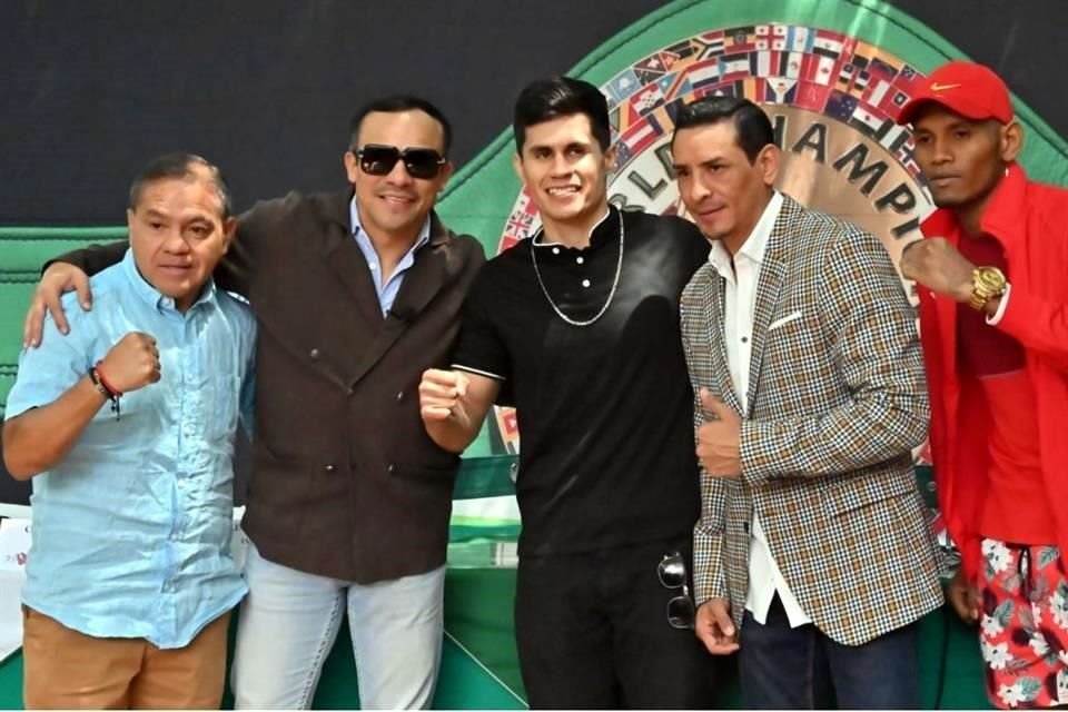 Juan Manuel Márquez estuvo presente en Martes de Café organizado por el Consejo Mundial de Boxeo.