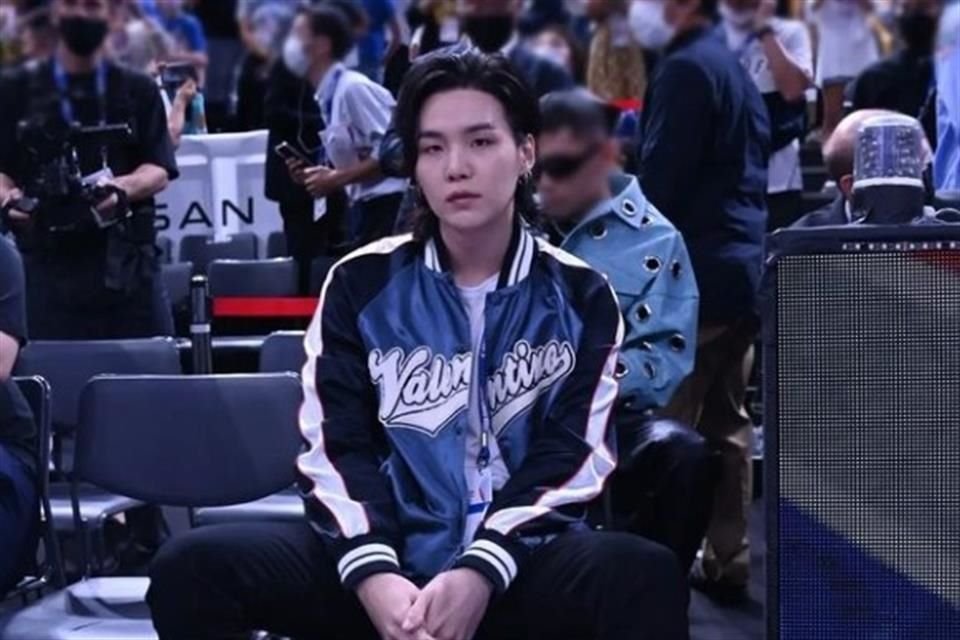 Suga, integrante de BTS, se convierte en embajador de la NBA para trabajar como promotor internacional de la liga.