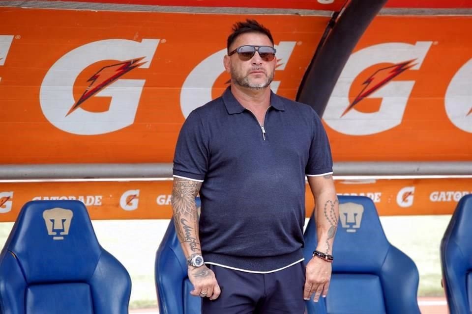 Antonio Mohamed logró su primer triunfo como estratega universitario.